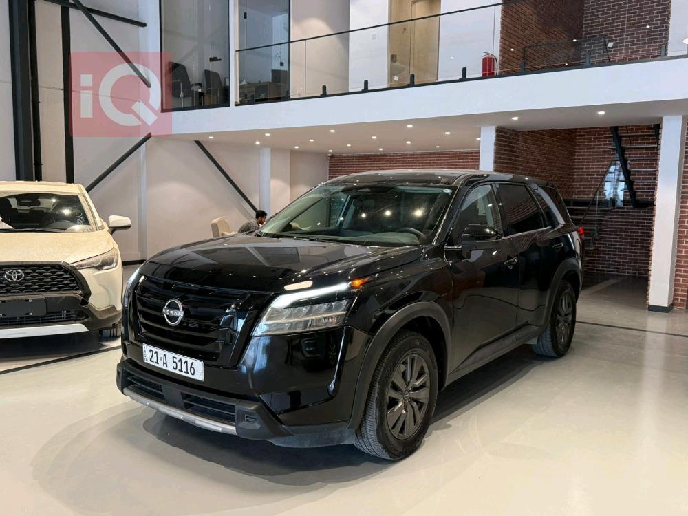 نیسان پاسفایندەر